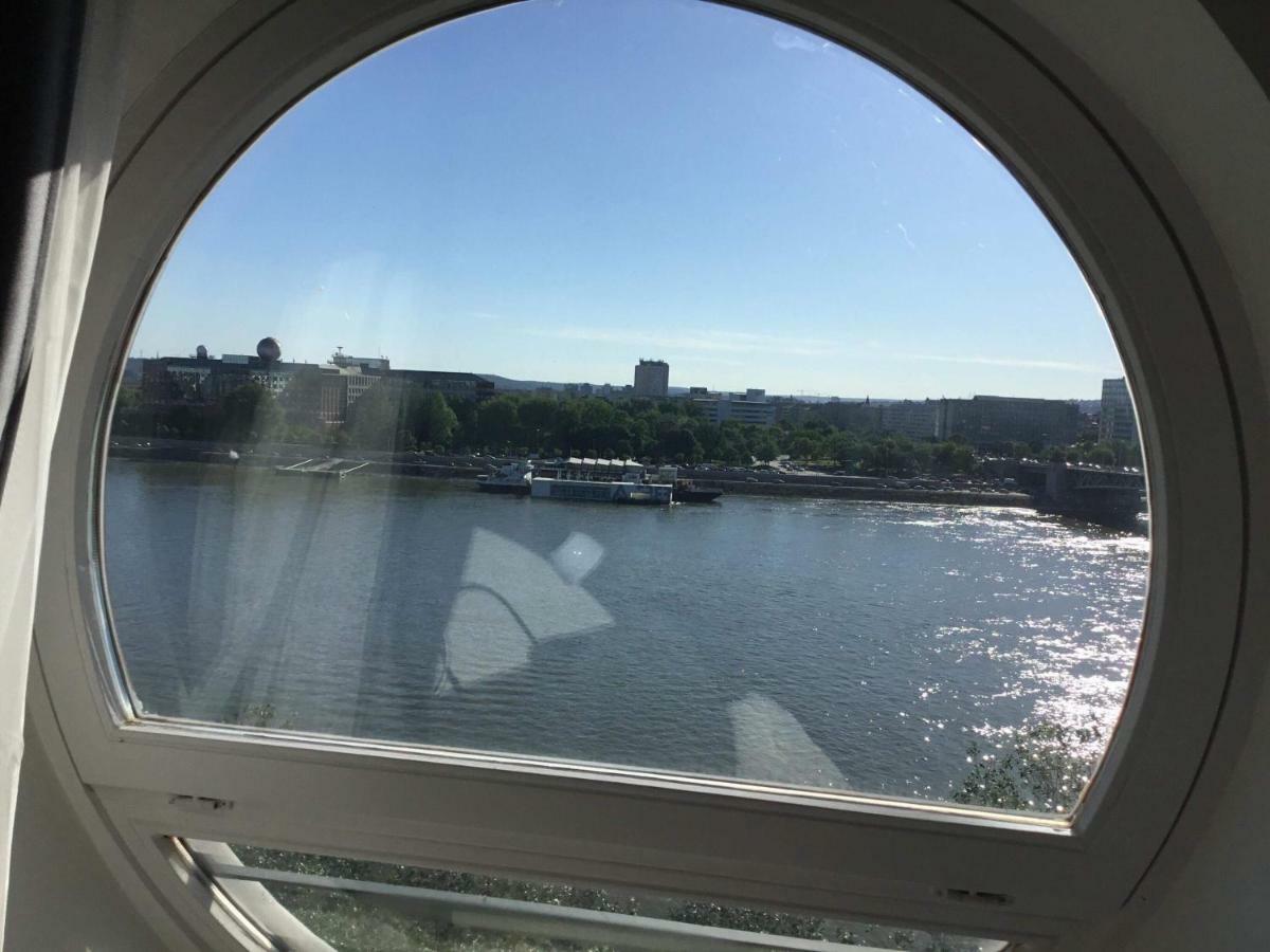 Danube Paradise Budapest Exteriör bild